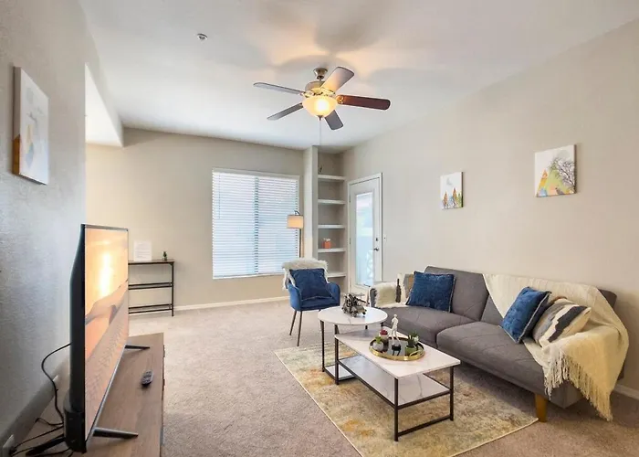 Apartment Cozysuites At Kierland Commons *