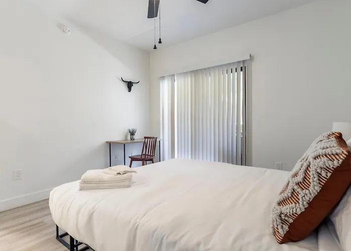 Cozysuites At Kierland Commons Apartment Scottsdale