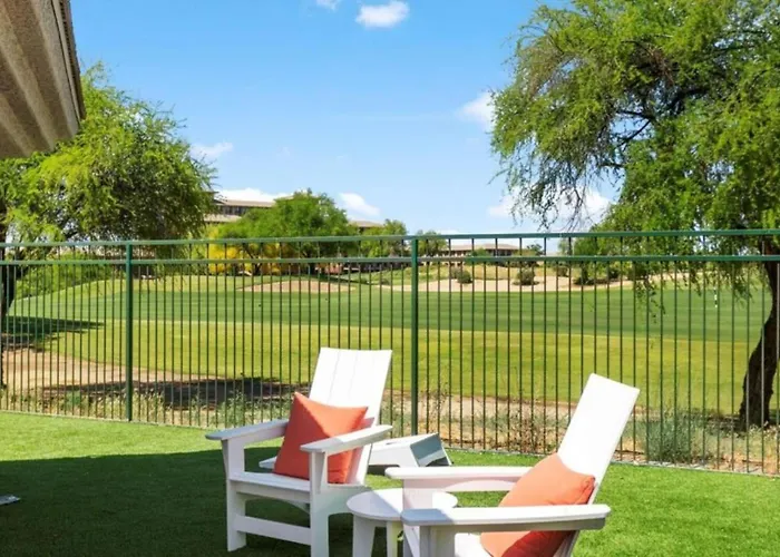 Cozysuites At Kierland Commons
