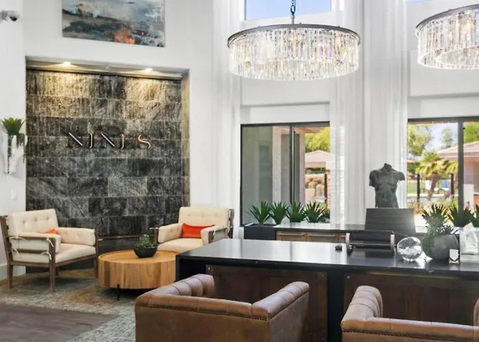 Cozysuites At Kierland Commons Apartment